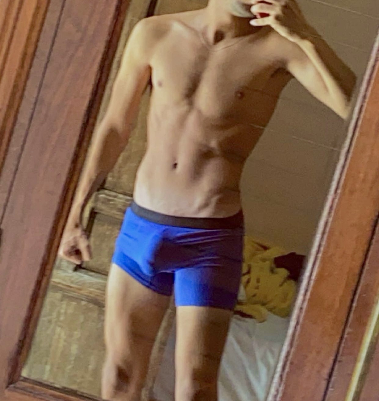Erembert, 25 ans, Mons