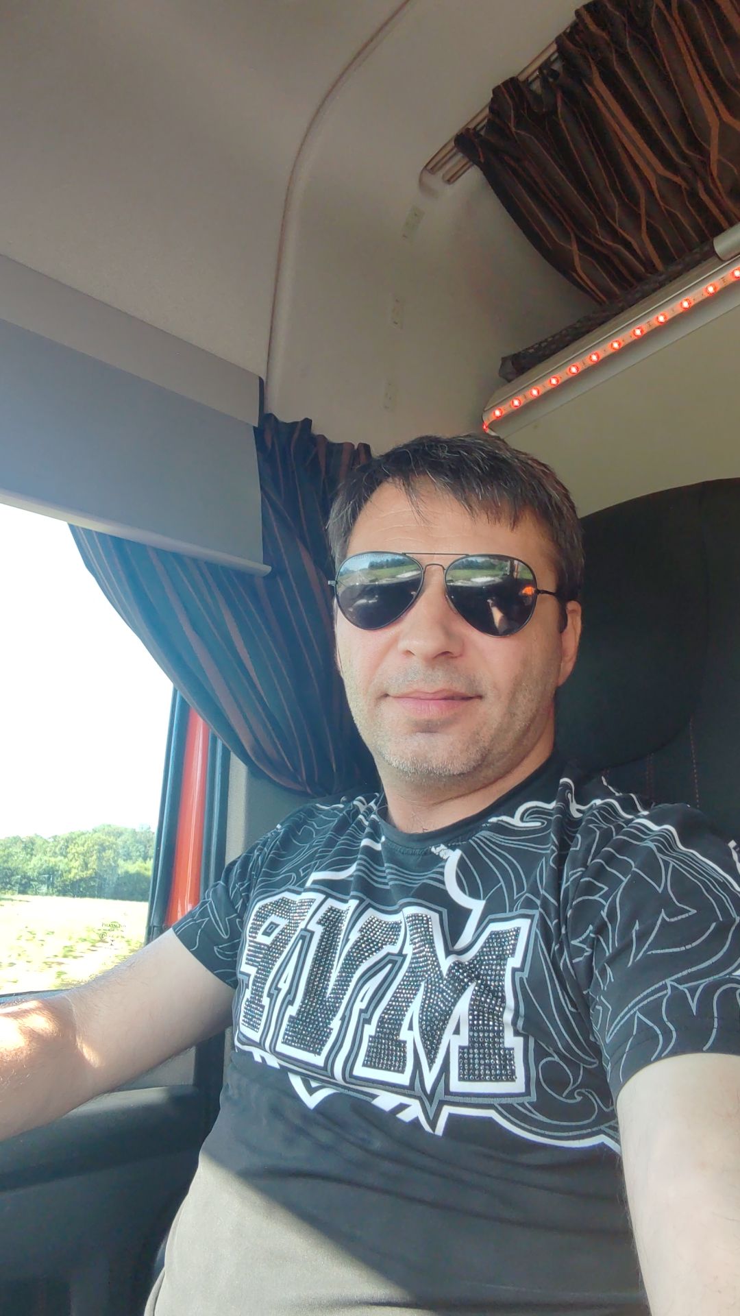 Theodor, 45 ans, Salernes