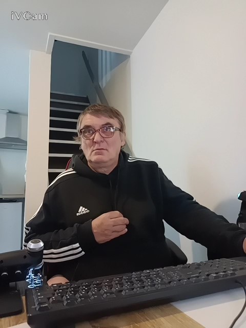 Irchad, 45 ans, Châteaudouble